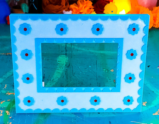 Holiday Gourmet Edition, the Korok Frame. (Blue Border/White Face)